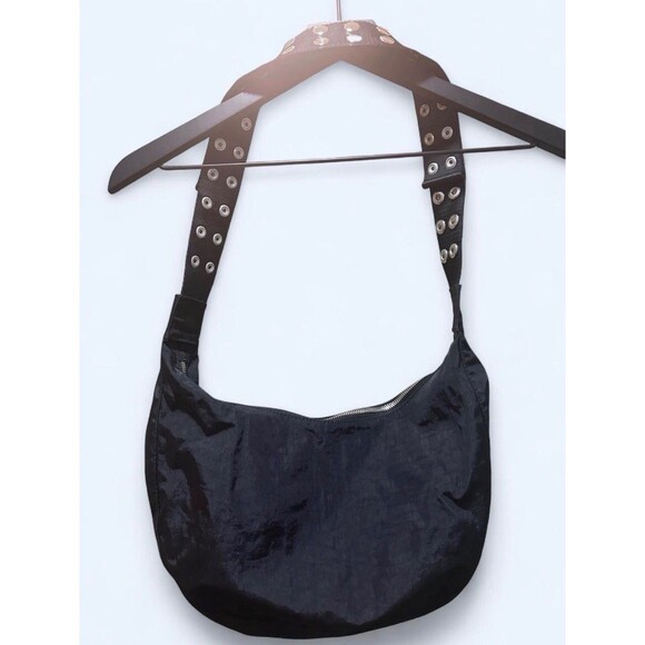 BAGGU Handbags - MOLLY GODDARD Black Baggu Popper Strap Medium Crescent Bag RARE DISCONTINUED 
